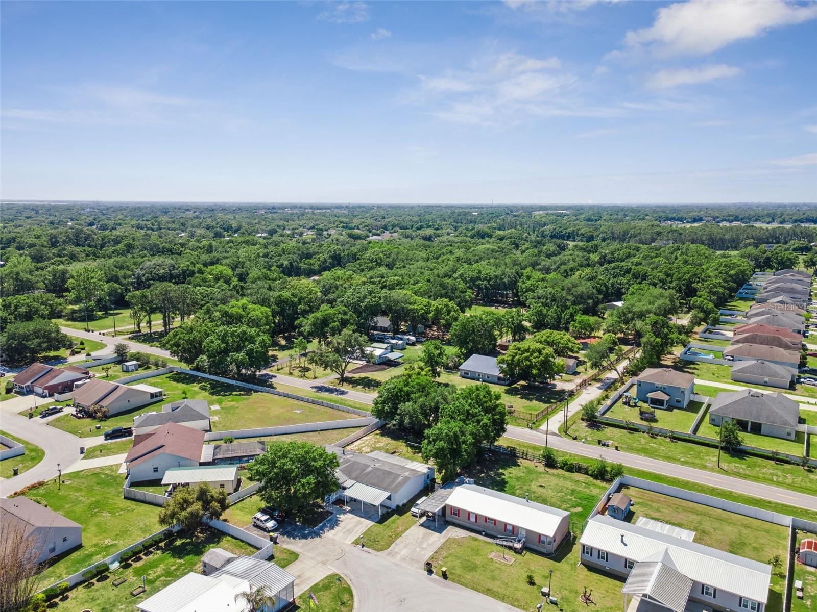 575 LINDSEY DR, LAKELAND, FL, 33809