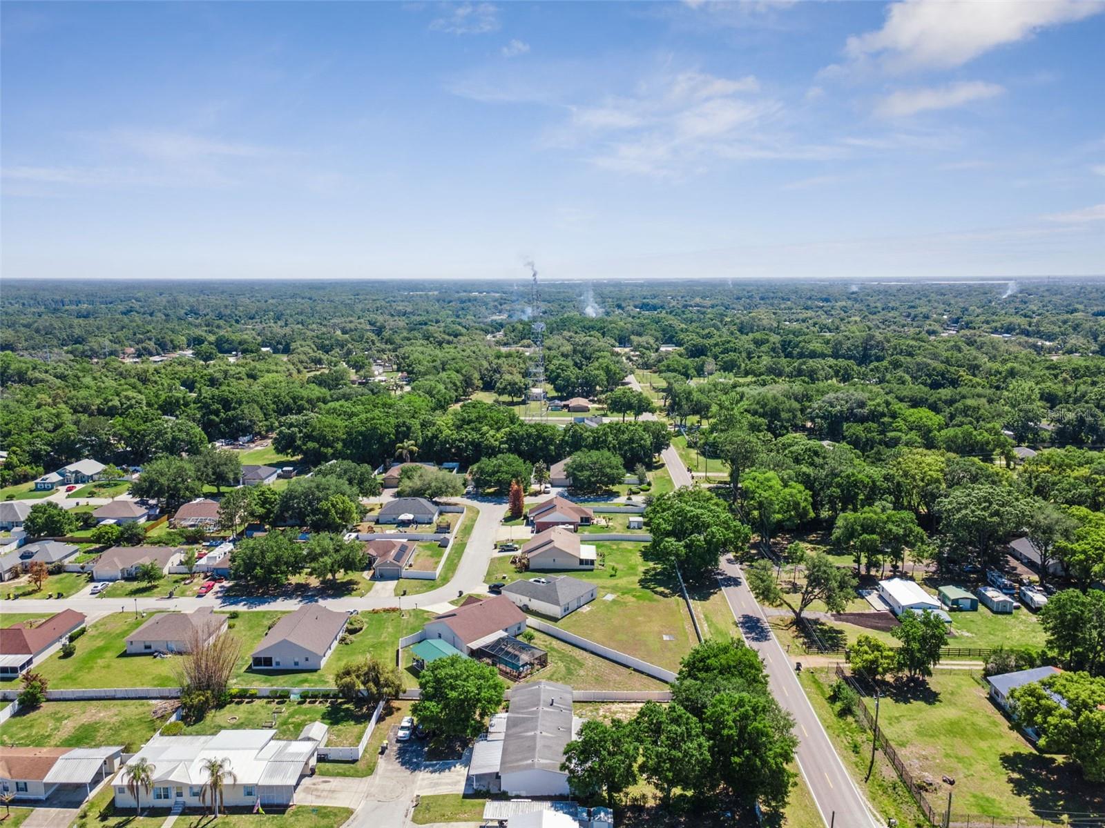 575 LINDSEY DR, LAKELAND, FL, 33809