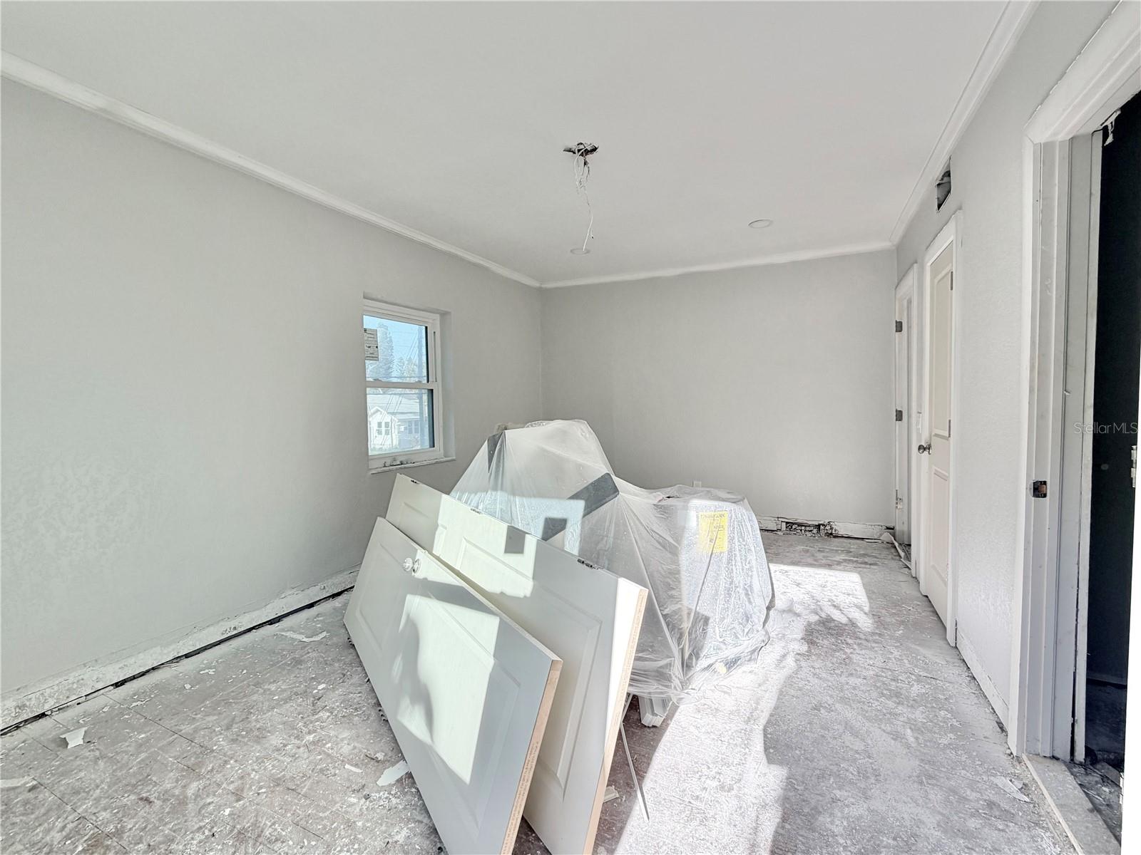 664 MANDALAY AVE, CLEARWATER BEACH, FL, 33767