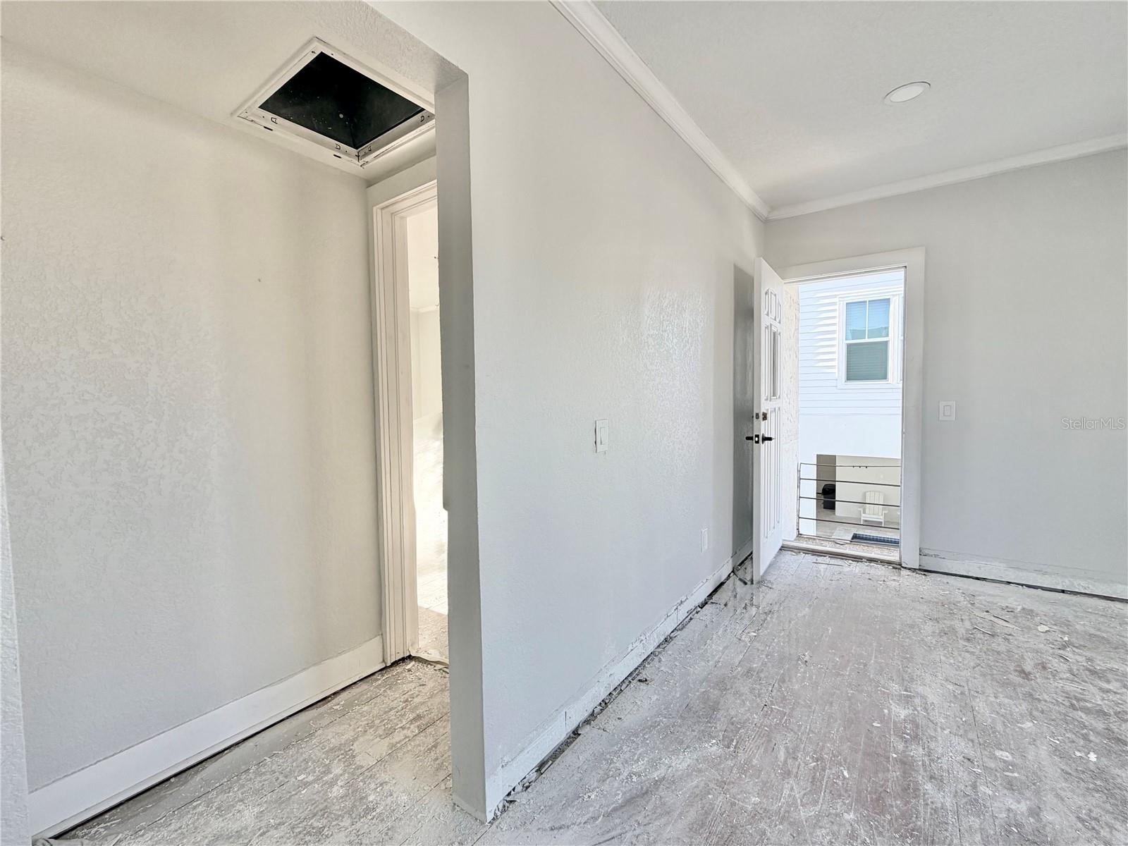 664 MANDALAY AVE, CLEARWATER BEACH, FL, 33767