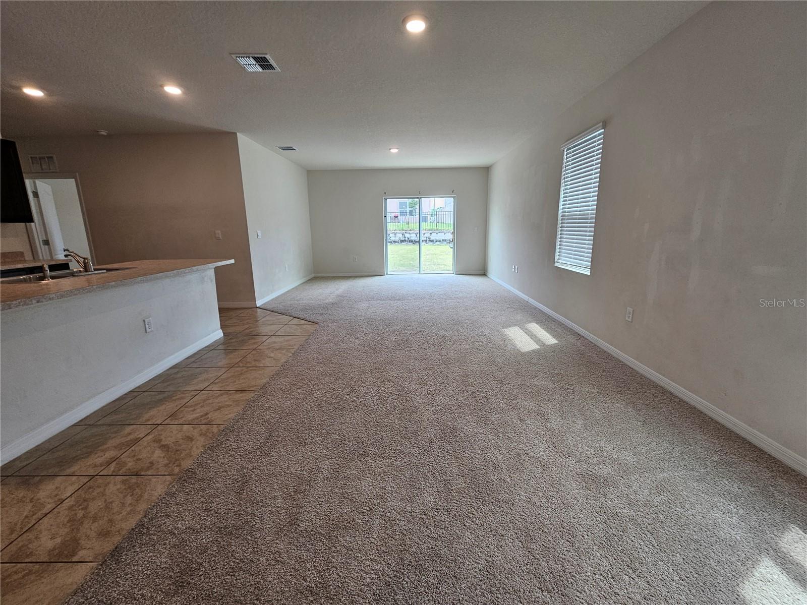 1387 BERRY LN, DAVENPORT, FL, 33837