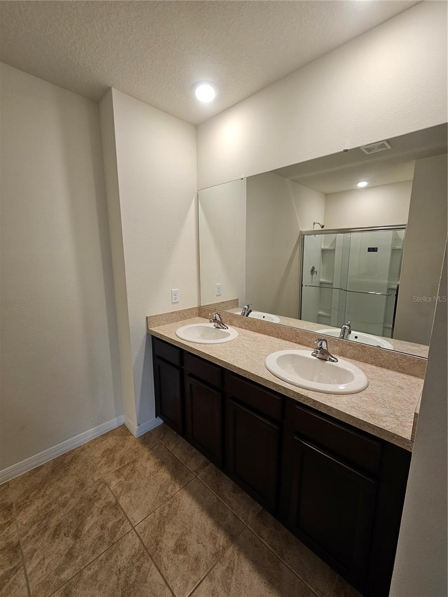 1387 BERRY LN, DAVENPORT, FL, 33837