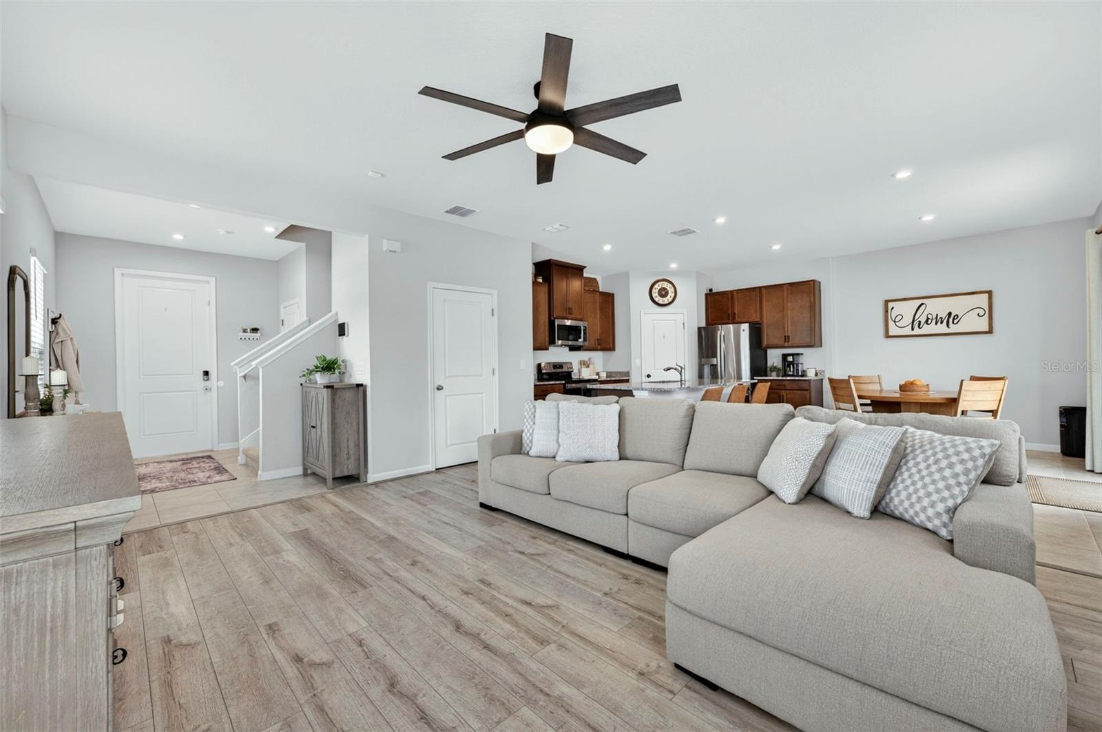 381 CRESTWIND DR, DAYTONA BEACH, FL, 32124