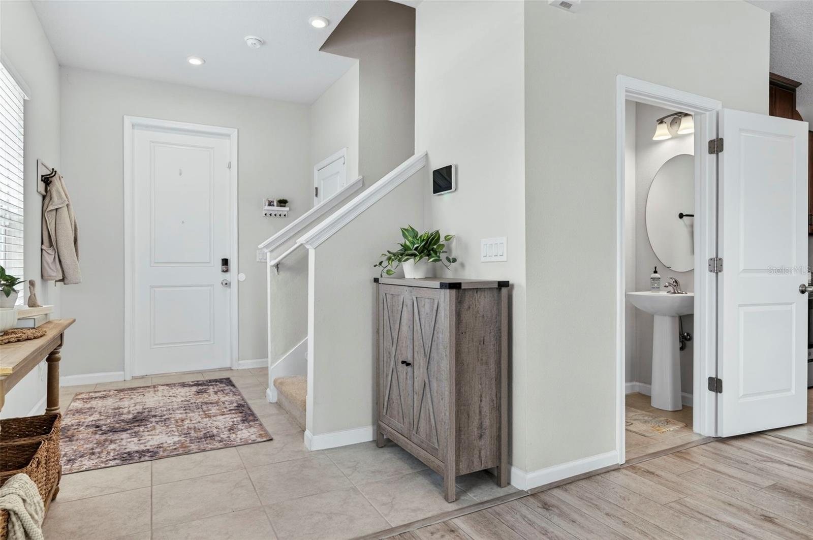 381 CRESTWIND DR, DAYTONA BEACH, FL, 32124