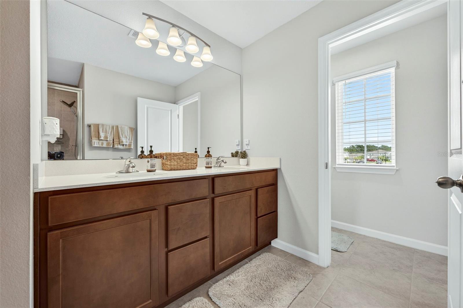 381 CRESTWIND DR, DAYTONA BEACH, FL, 32124