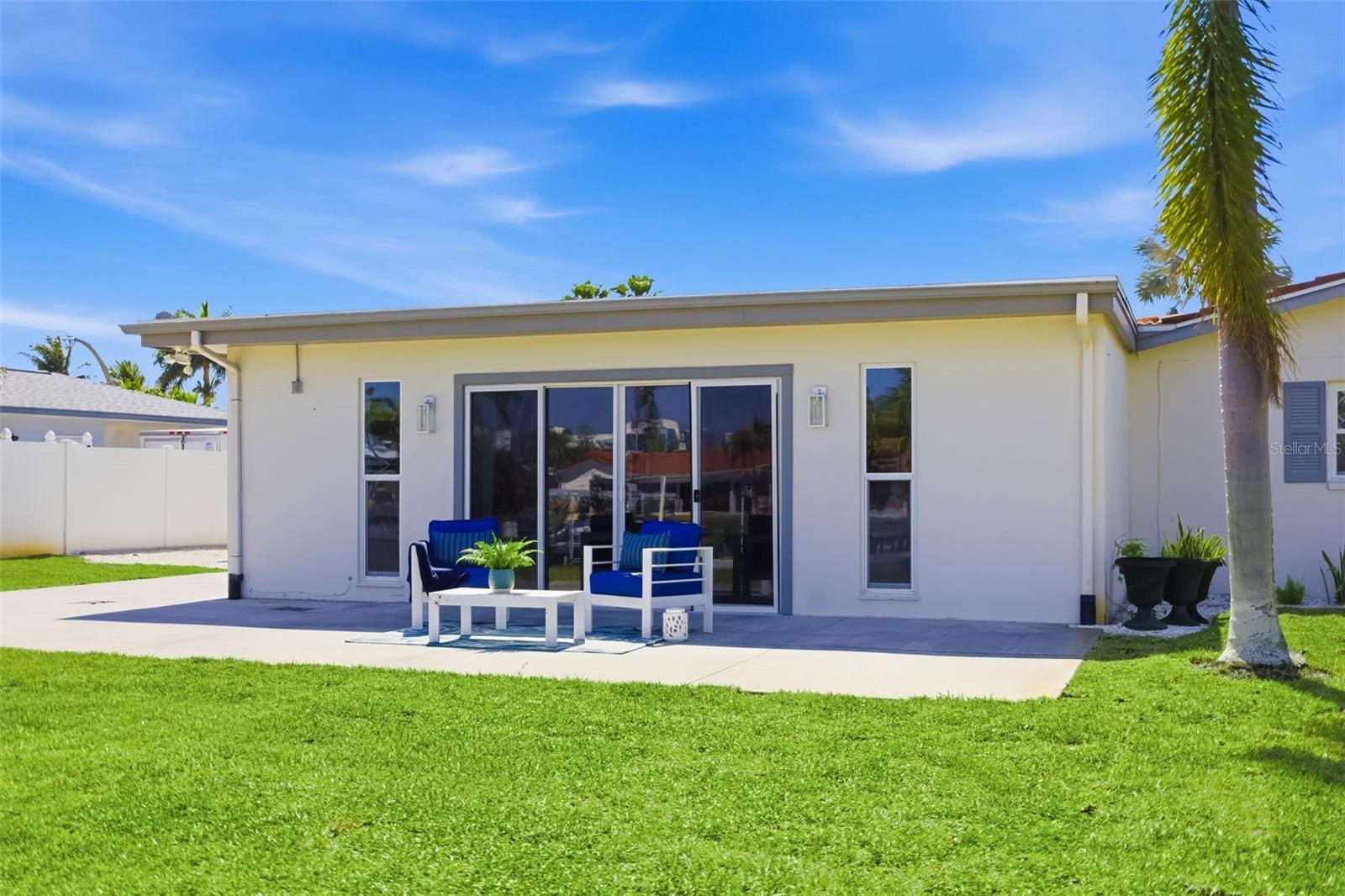 4462 39TH ST S, ST PETERSBURG, FL, 33711