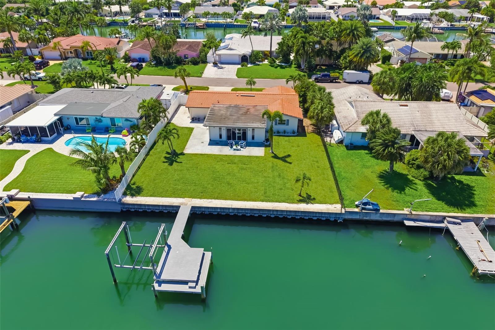 4462 39TH ST S, ST PETERSBURG, FL, 33711