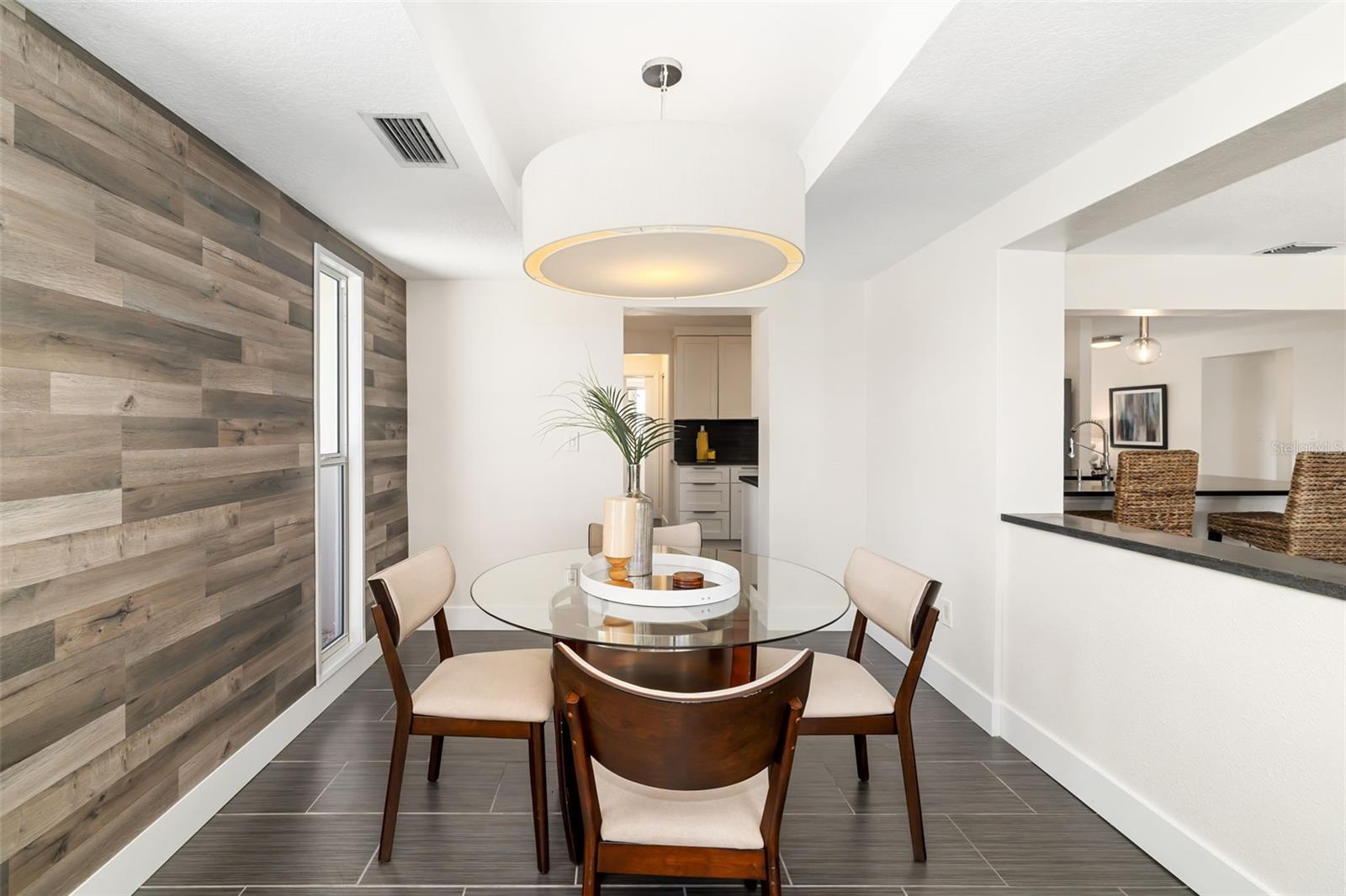 4462 39TH ST S, ST PETERSBURG, FL, 33711