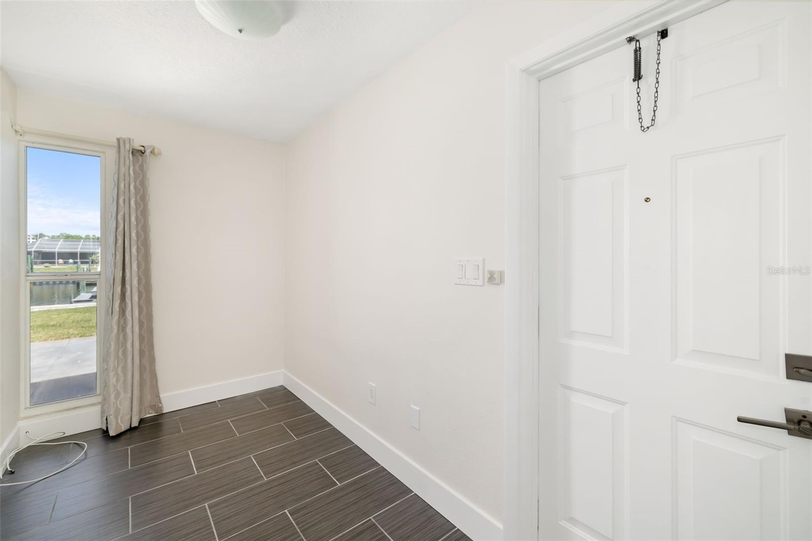 4462 39TH ST S, ST PETERSBURG, FL, 33711