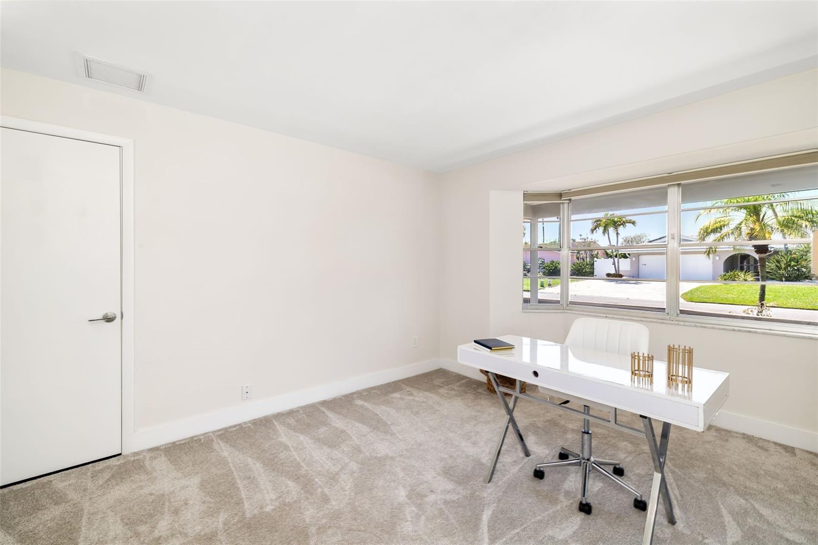 4462 39TH ST S, ST PETERSBURG, FL, 33711