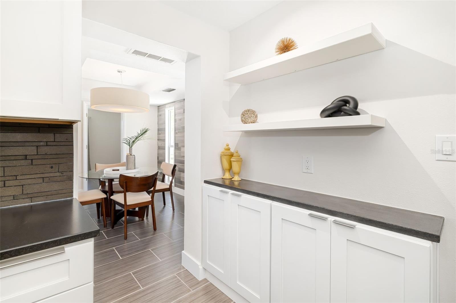 4462 39TH ST S, ST PETERSBURG, FL, 33711