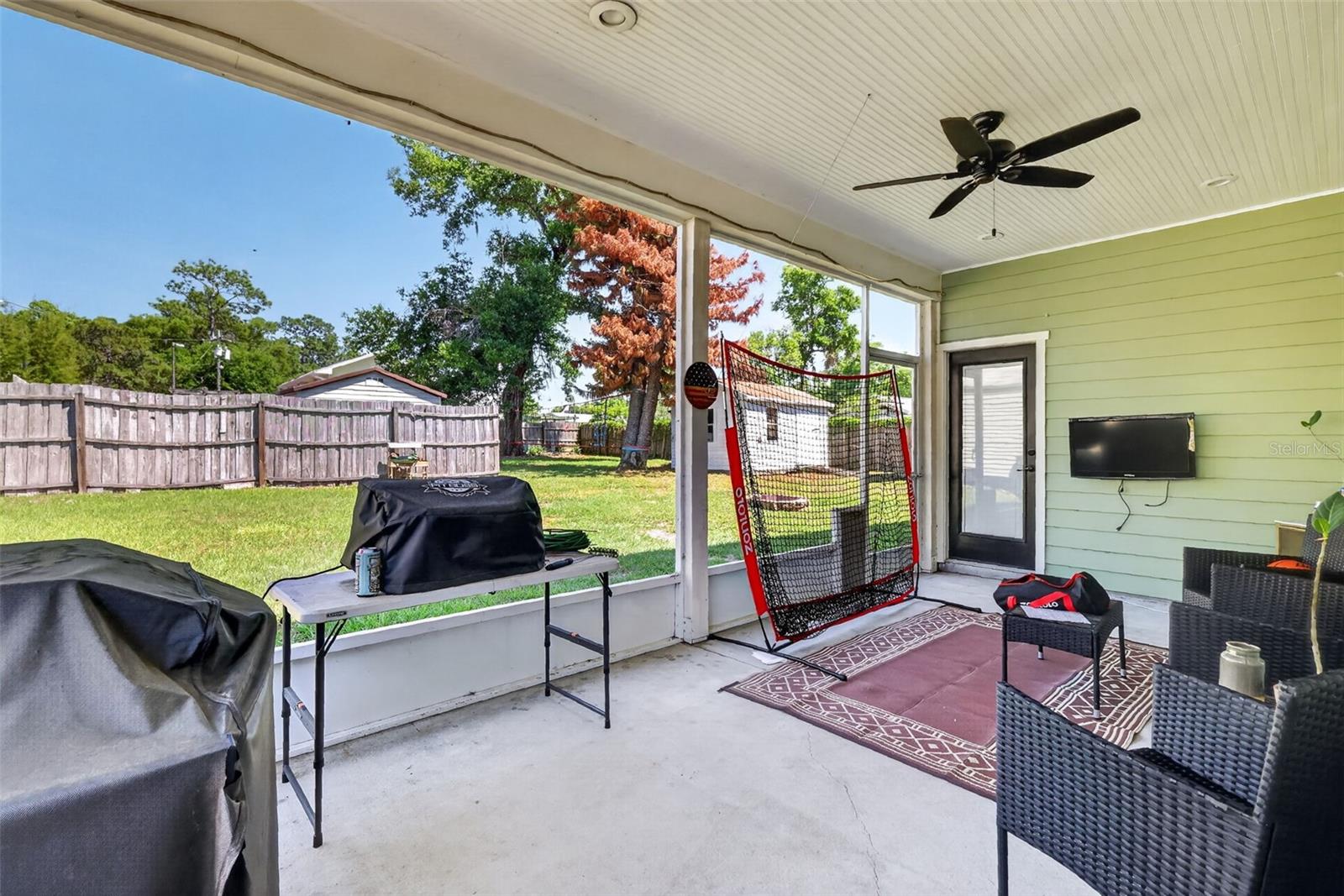 5713 LAKE ST, MOUNT DORA, FL, 32757