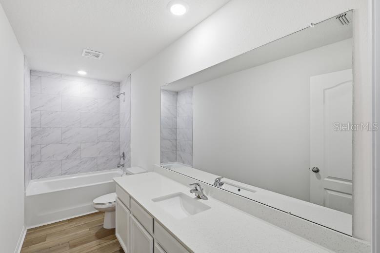 19 PINEAPPLE DR, PALM COAST, FL, 32164