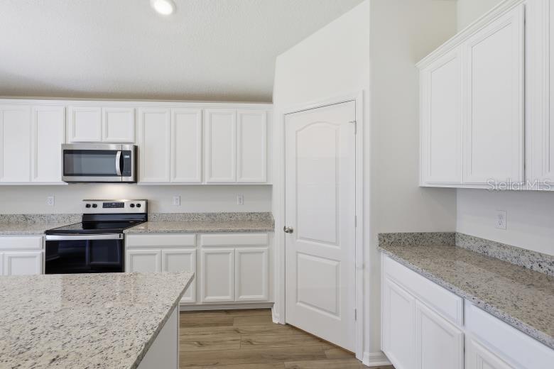 19 PINEAPPLE DR, PALM COAST, FL, 32164