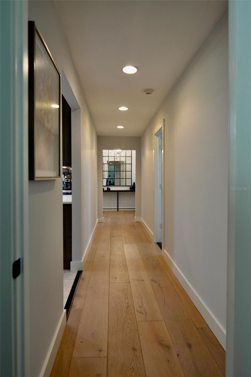 18220 ELMWOOD DR, ALVA, FL, 33920