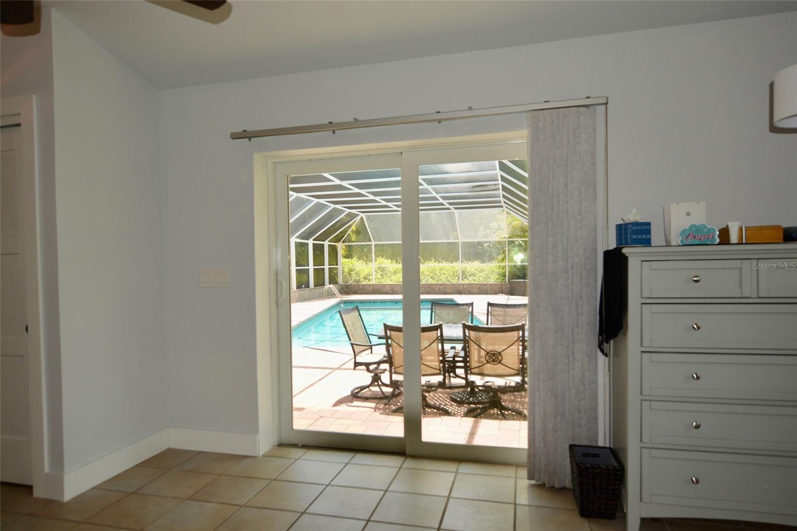 18220 ELMWOOD DR, ALVA, FL, 33920