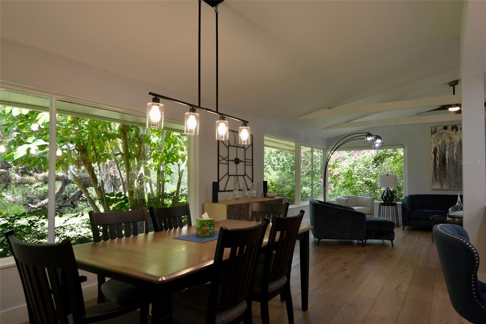 18220 ELMWOOD DR, ALVA, FL, 33920