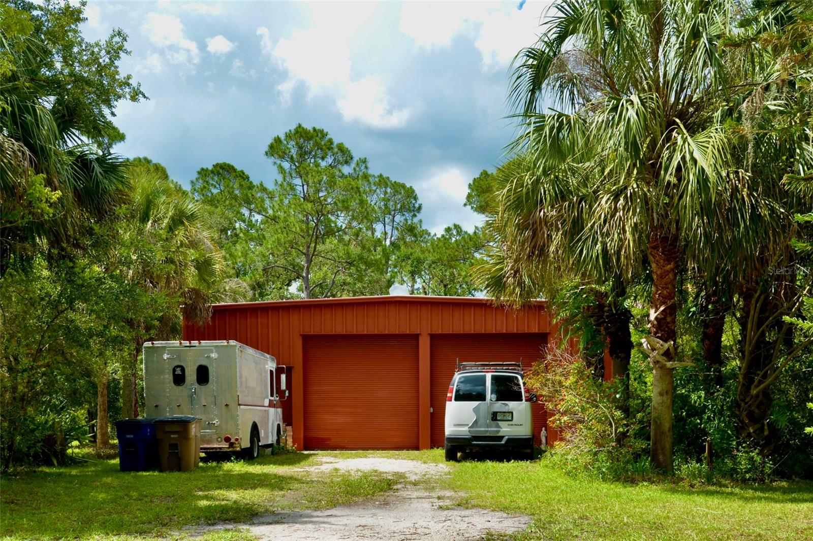 18220 ELMWOOD DR, ALVA, FL, 33920