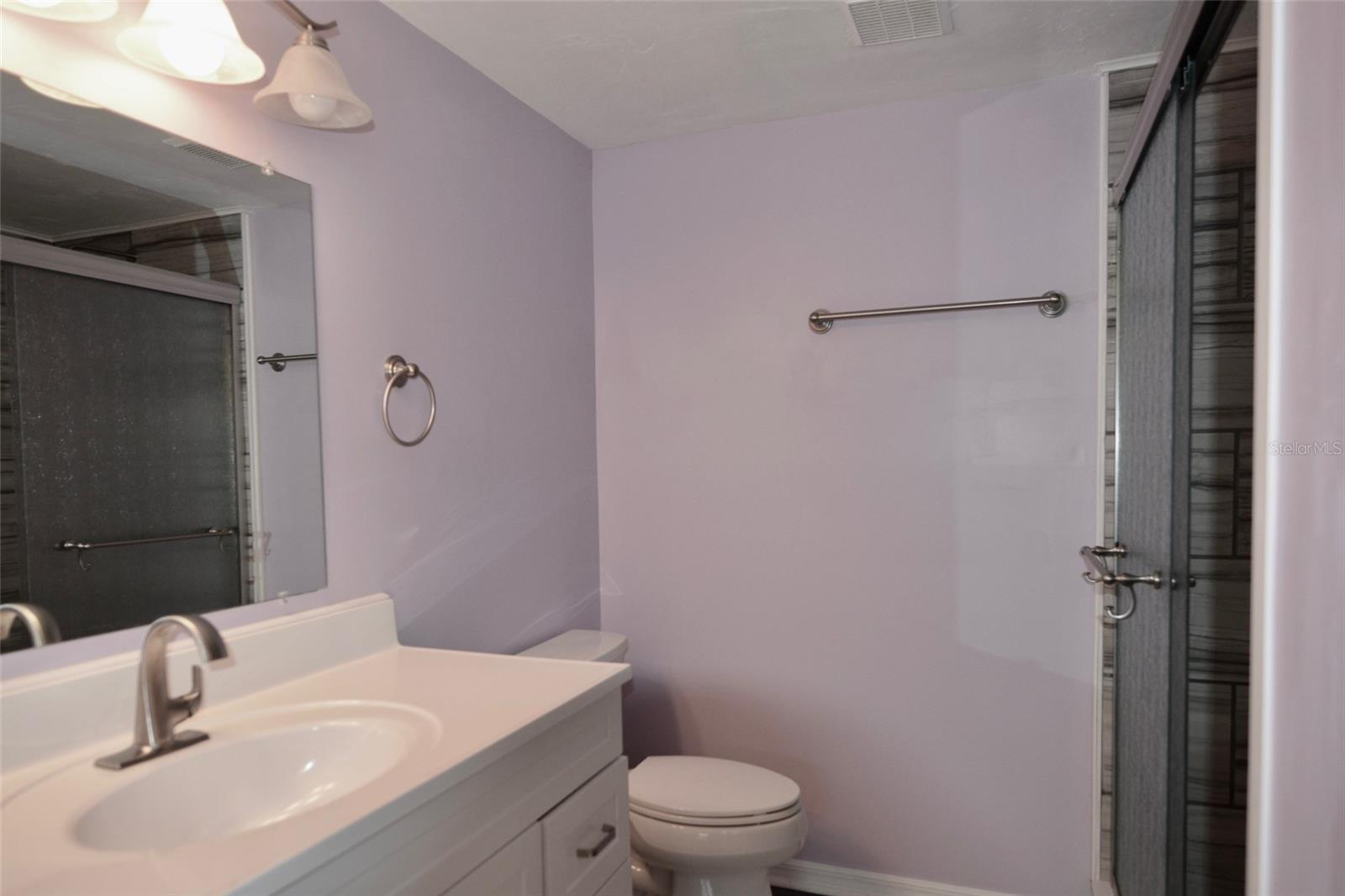 18220 ELMWOOD DR, ALVA, FL, 33920