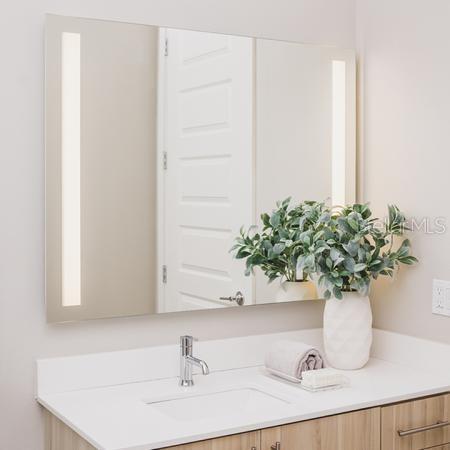 125-3 E PINE ST, ORLANDO, FL, 32801