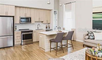 125-3 E PINE ST, ORLANDO, FL, 32801