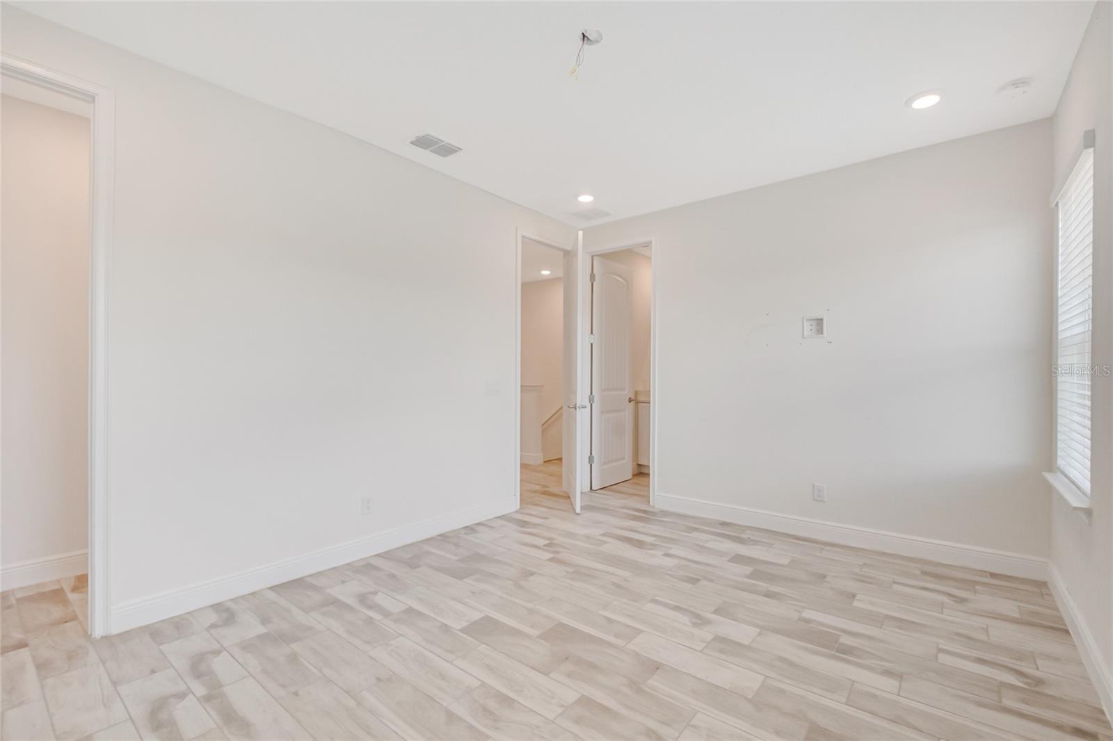 2915 CASTAWAY LN, KISSIMMEE, FL, 34747