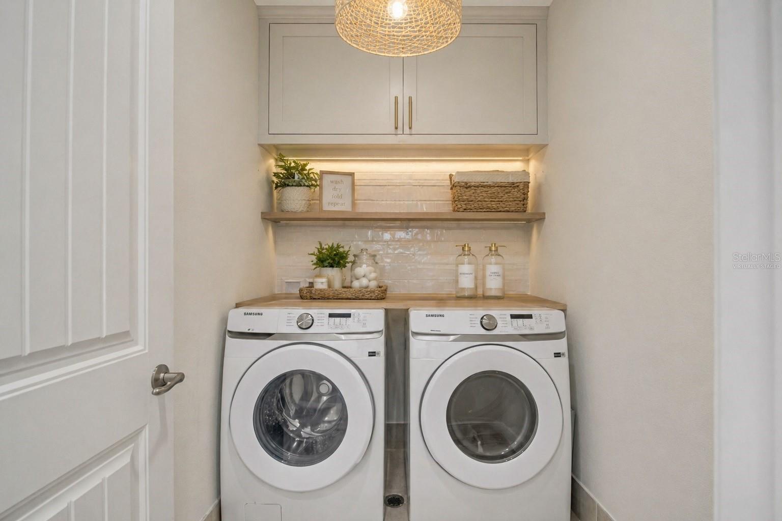 2915 CASTAWAY LN, KISSIMMEE, FL, 34747