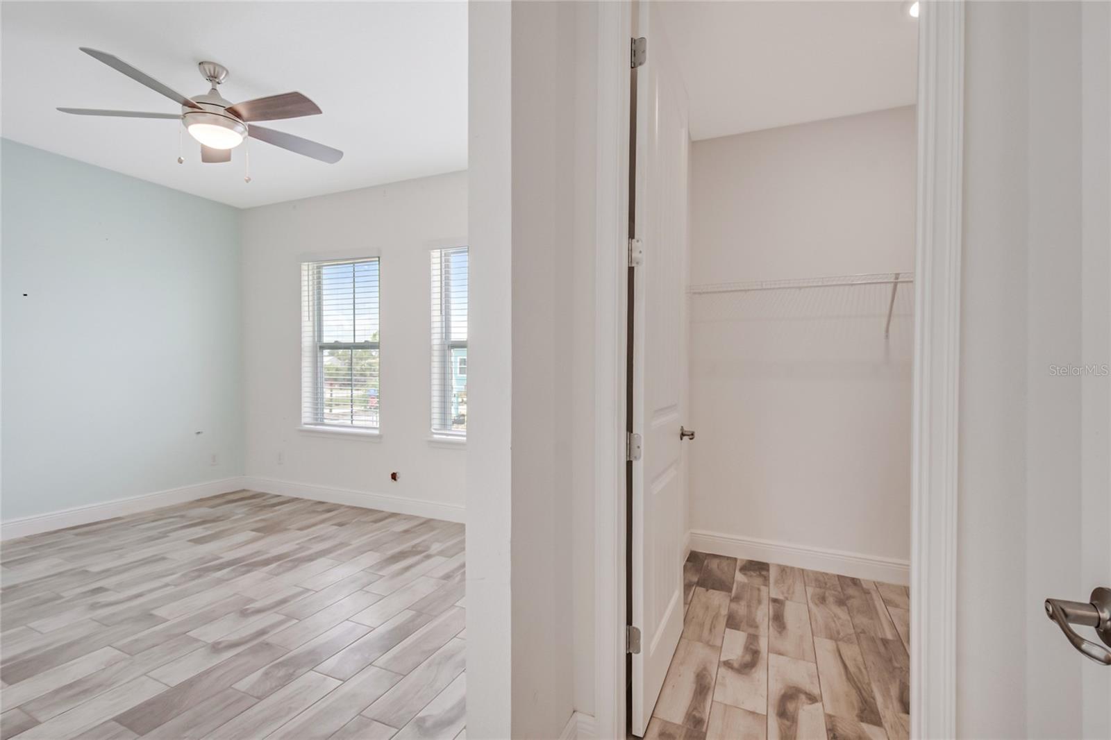 2915 CASTAWAY LN, KISSIMMEE, FL, 34747