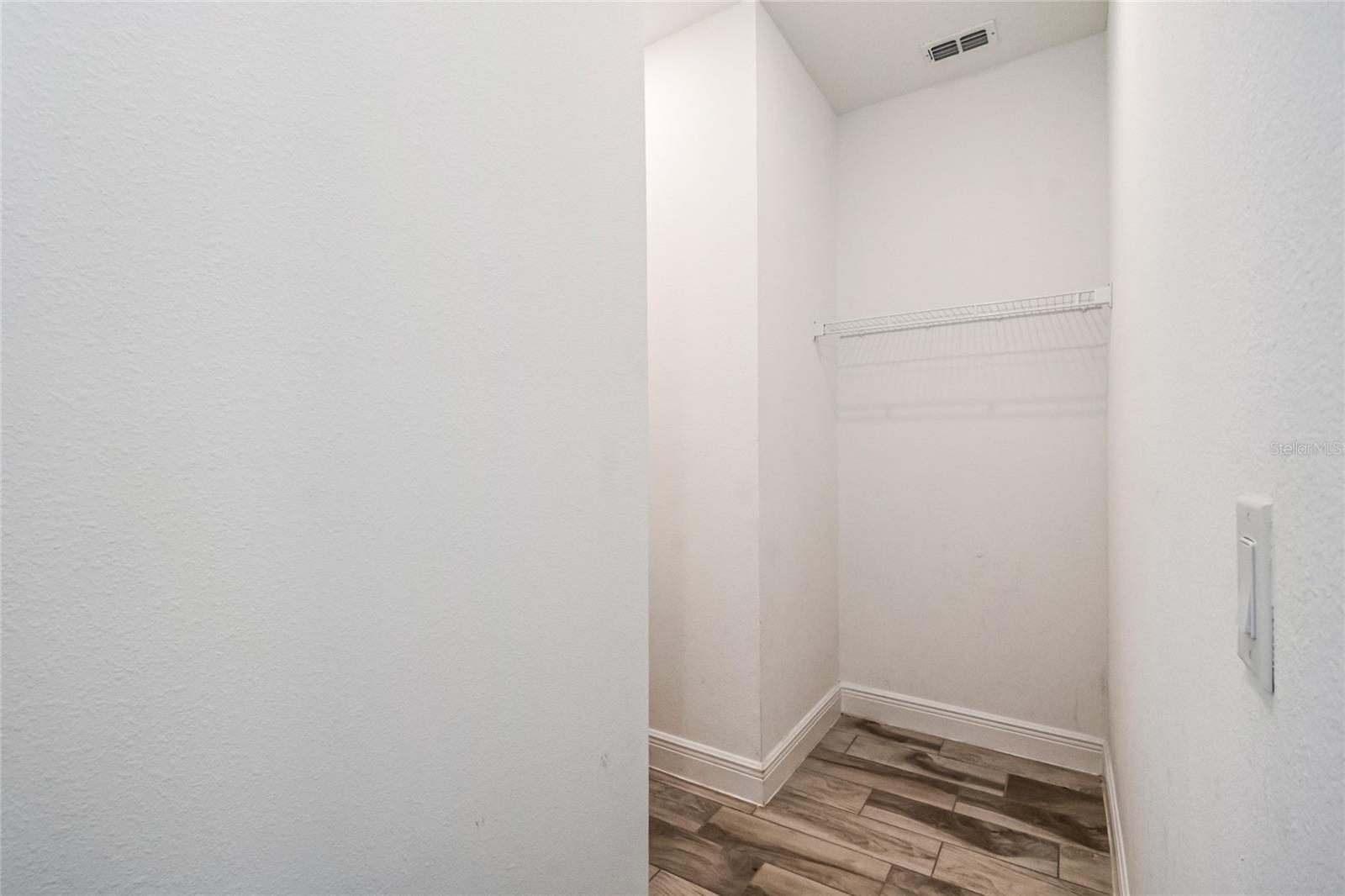 2915 CASTAWAY LN, KISSIMMEE, FL, 34747