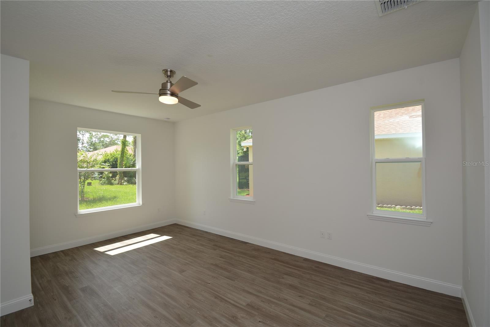 102 BRITTANY LN, PALM COAST, FL, 32137