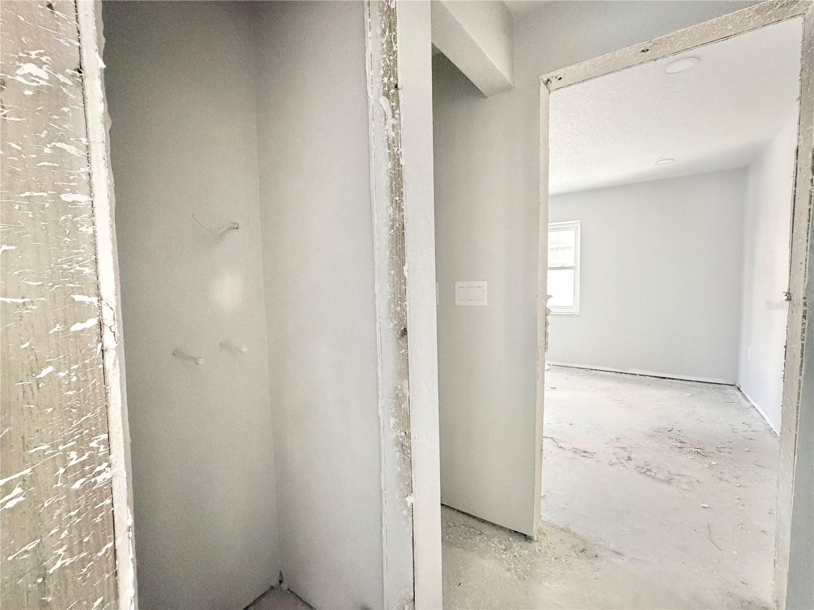 664 MANDALAY AVE, CLEARWATER BEACH, FL, 33767