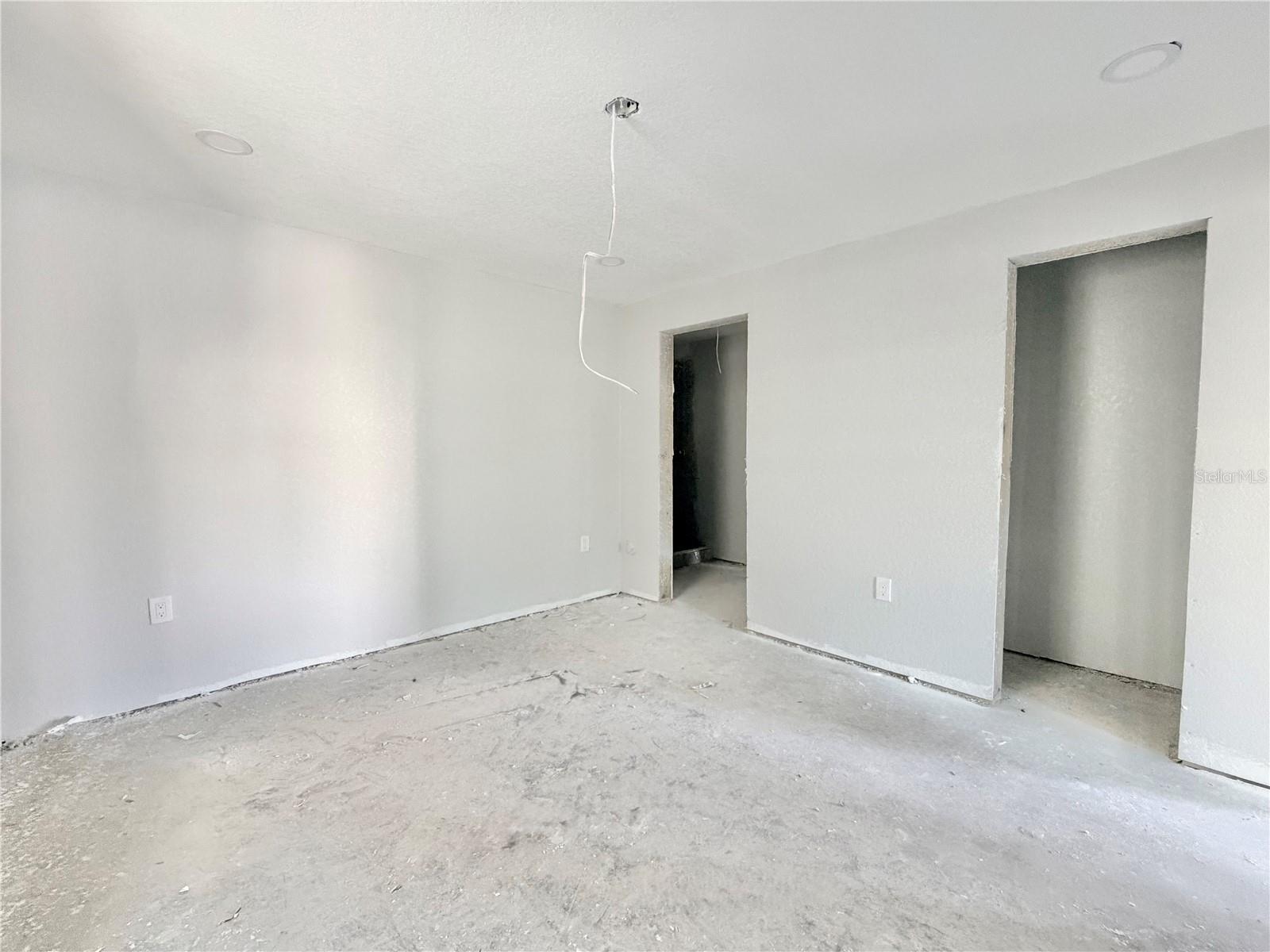 664 MANDALAY AVE, CLEARWATER BEACH, FL, 33767