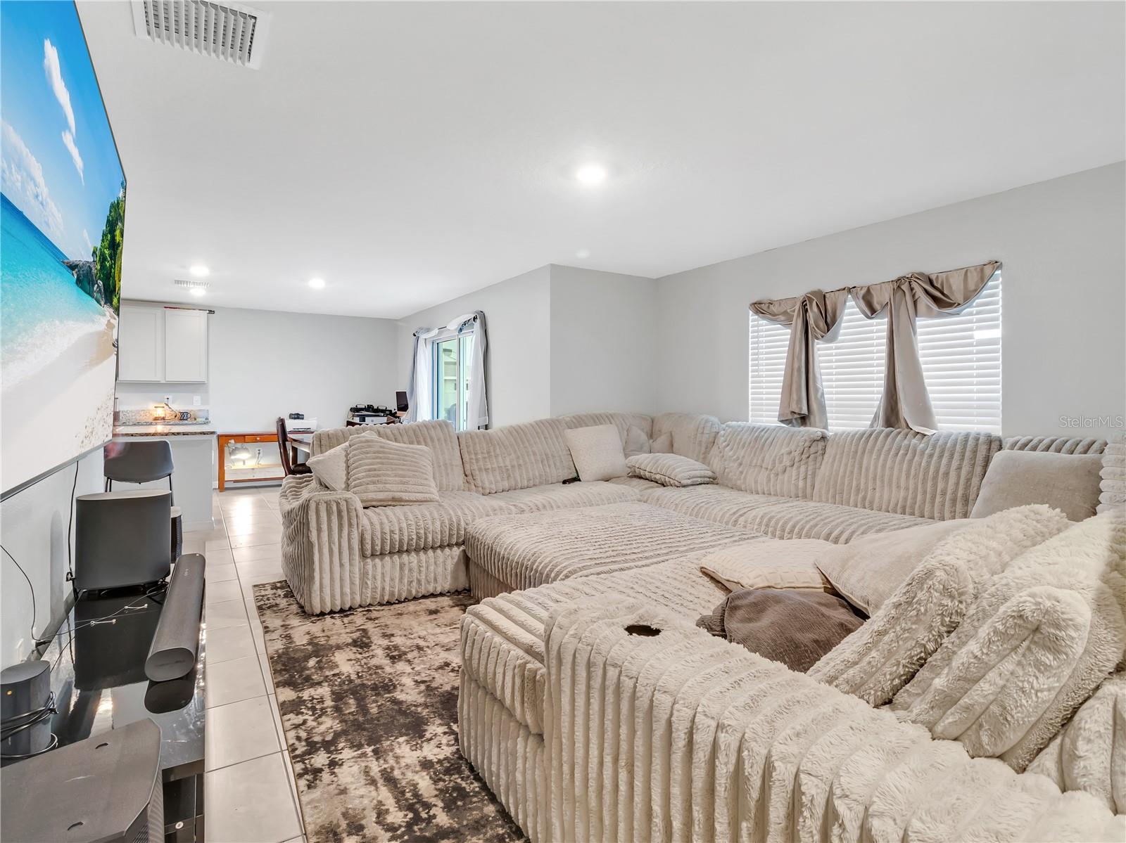 16636 WINDMILL FORGE PASS, WIMAUMA, FL, 33598