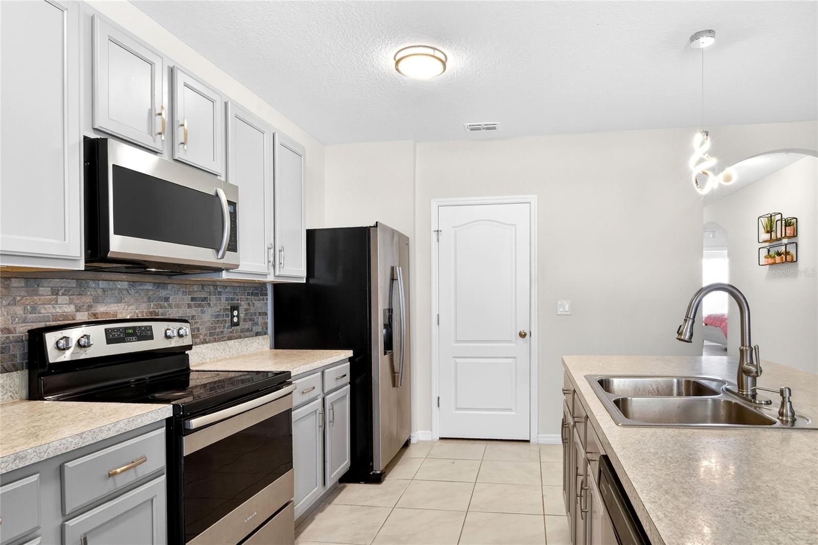 208 CALEB WAY, WINTER HAVEN, FL, 33881