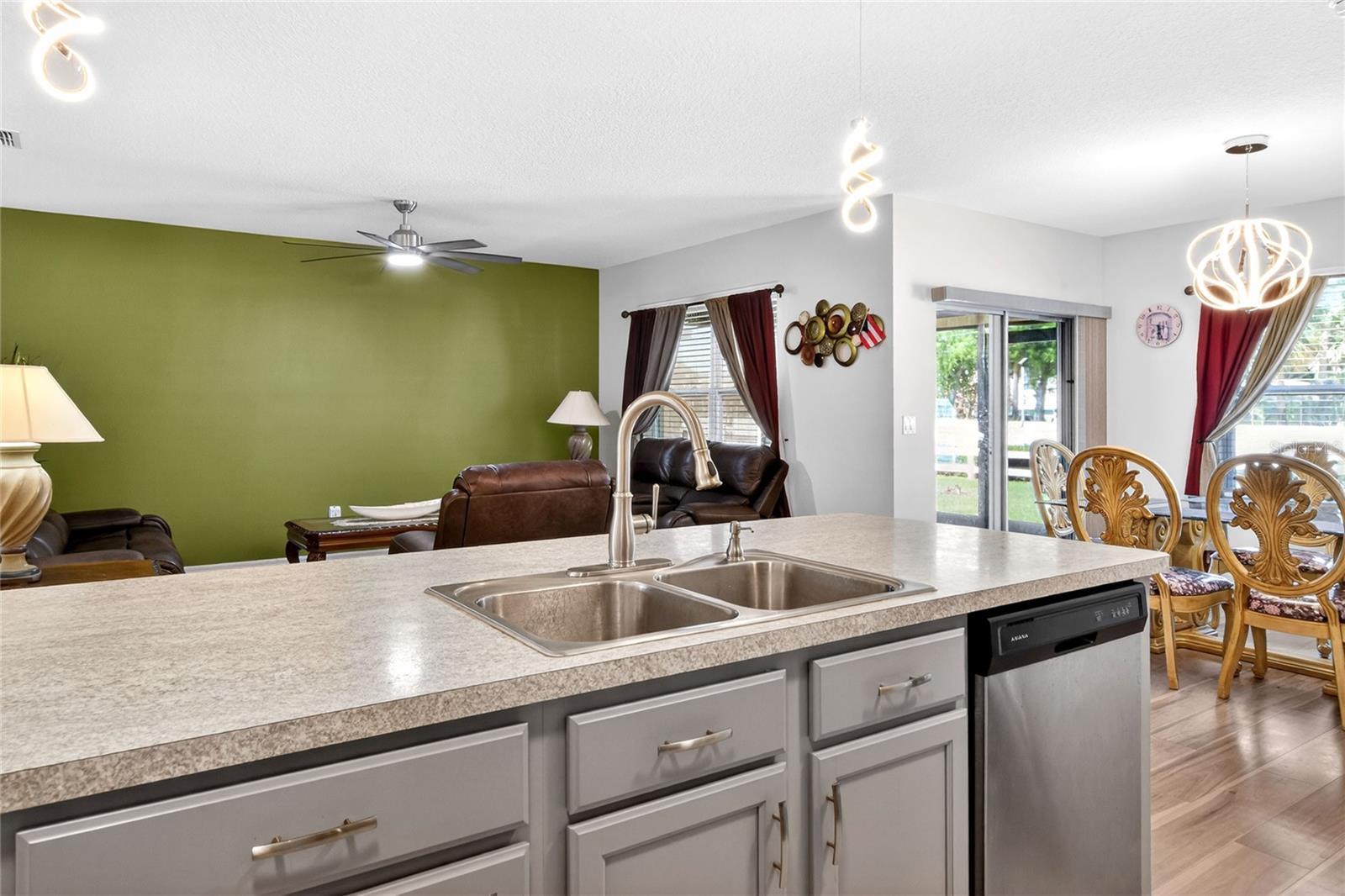 208 CALEB WAY, WINTER HAVEN, FL, 33881