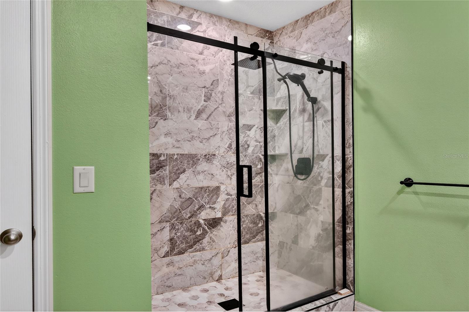 208 CALEB WAY, WINTER HAVEN, FL, 33881