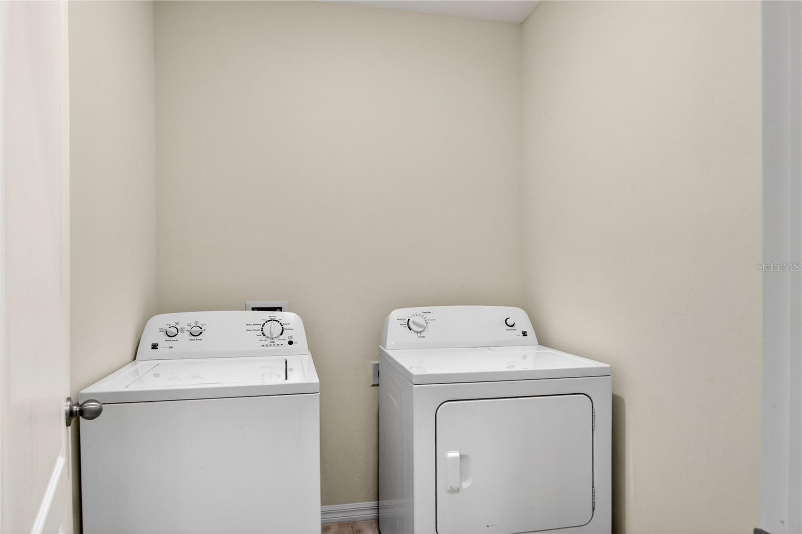 208 CALEB WAY, WINTER HAVEN, FL, 33881