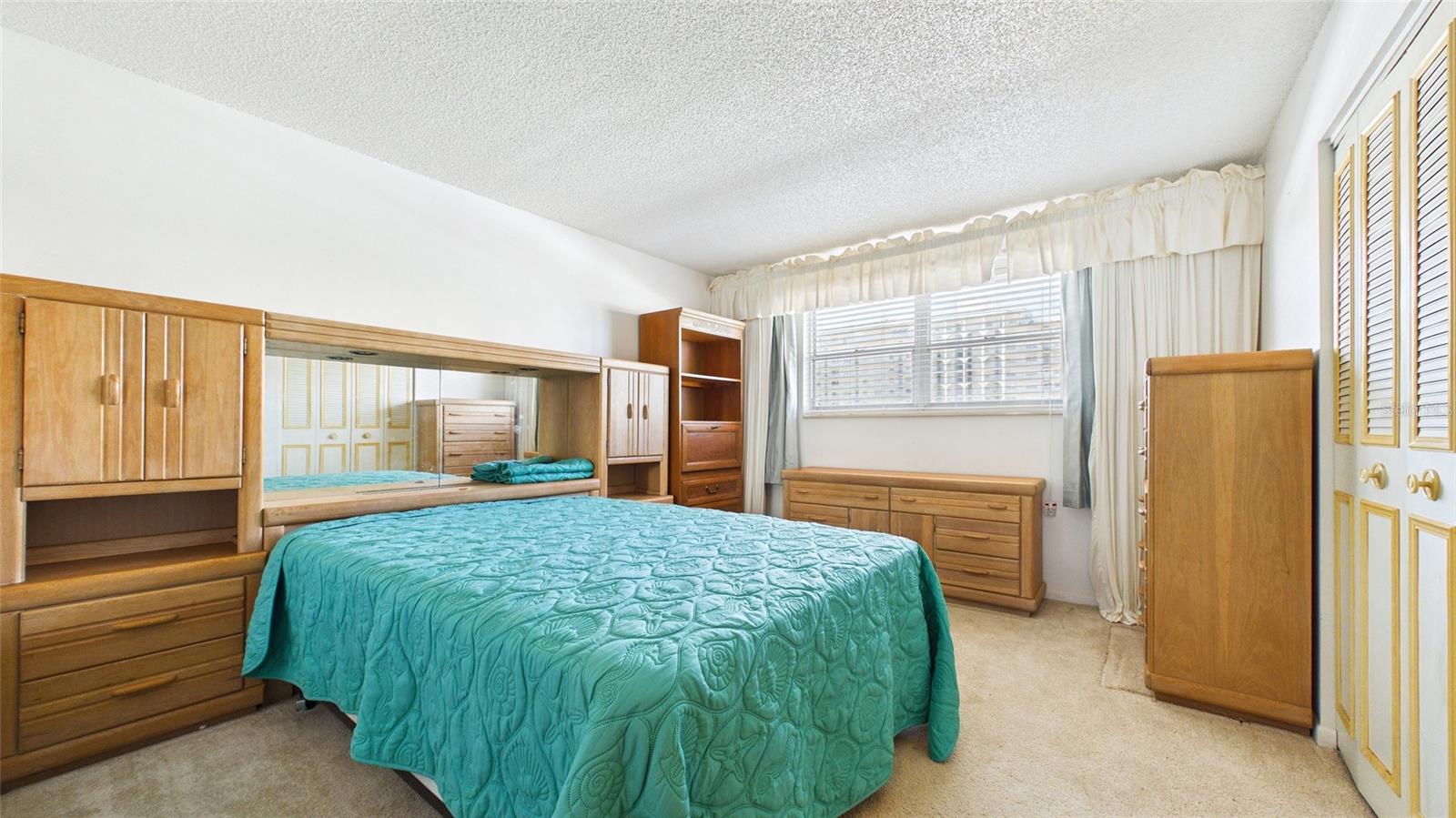 6025 SHORE BLVD S #303, GULFPORT, FL, 33707