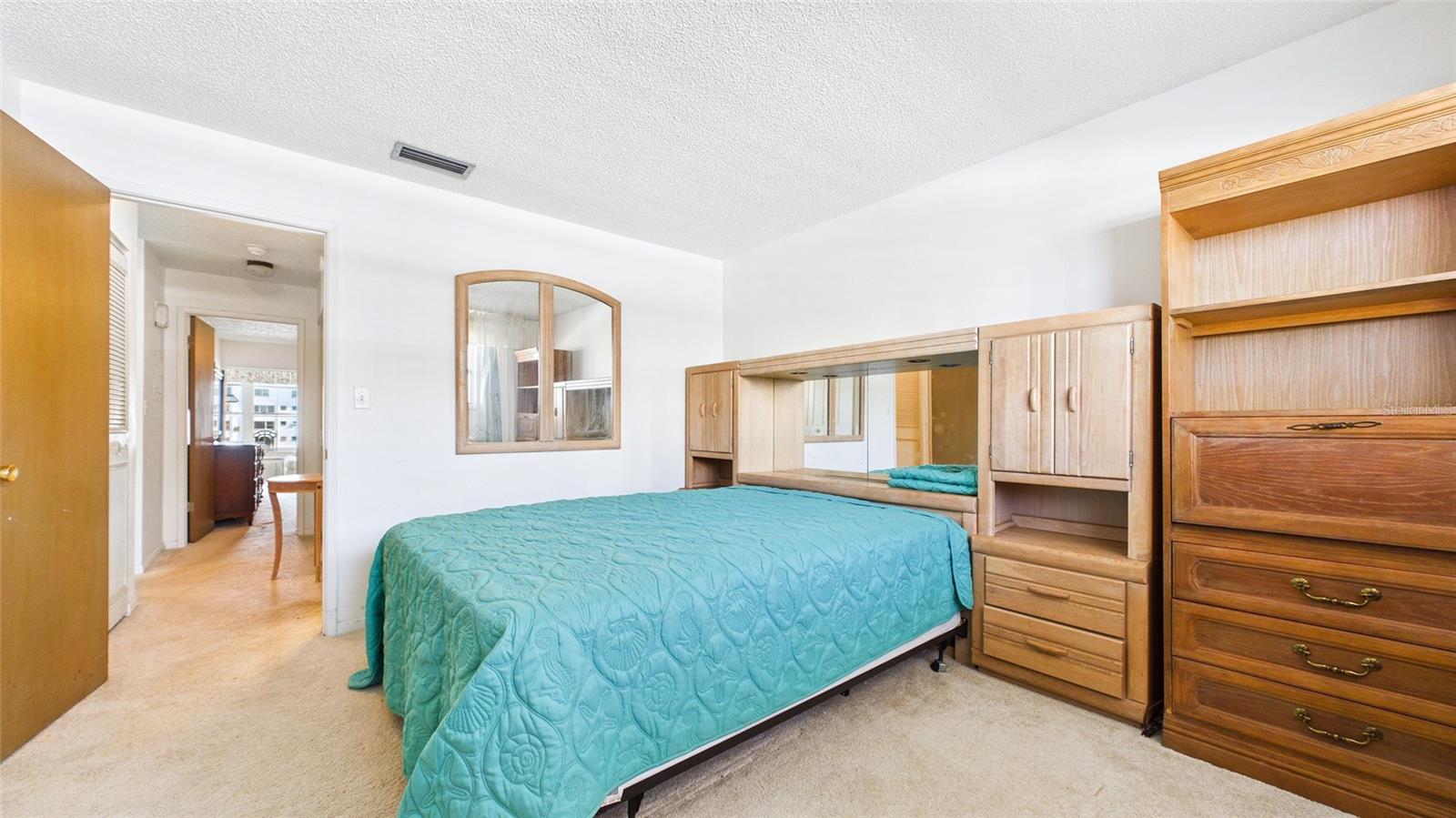 6025 SHORE BLVD S #303, GULFPORT, FL, 33707