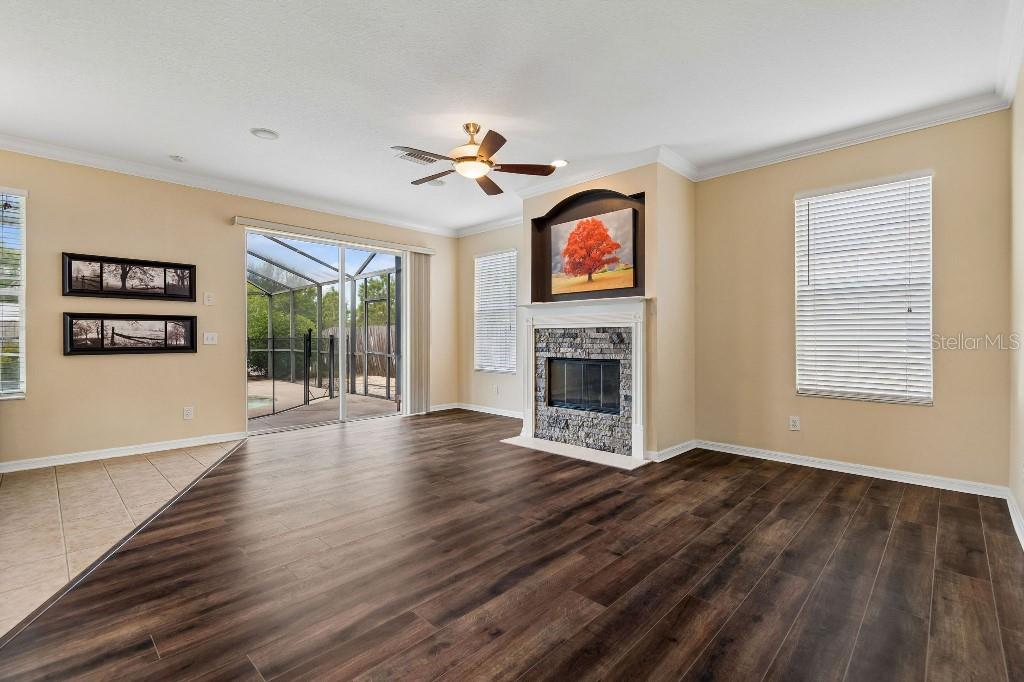 12215 ADVENTURE DR, RIVERVIEW, FL, 33579