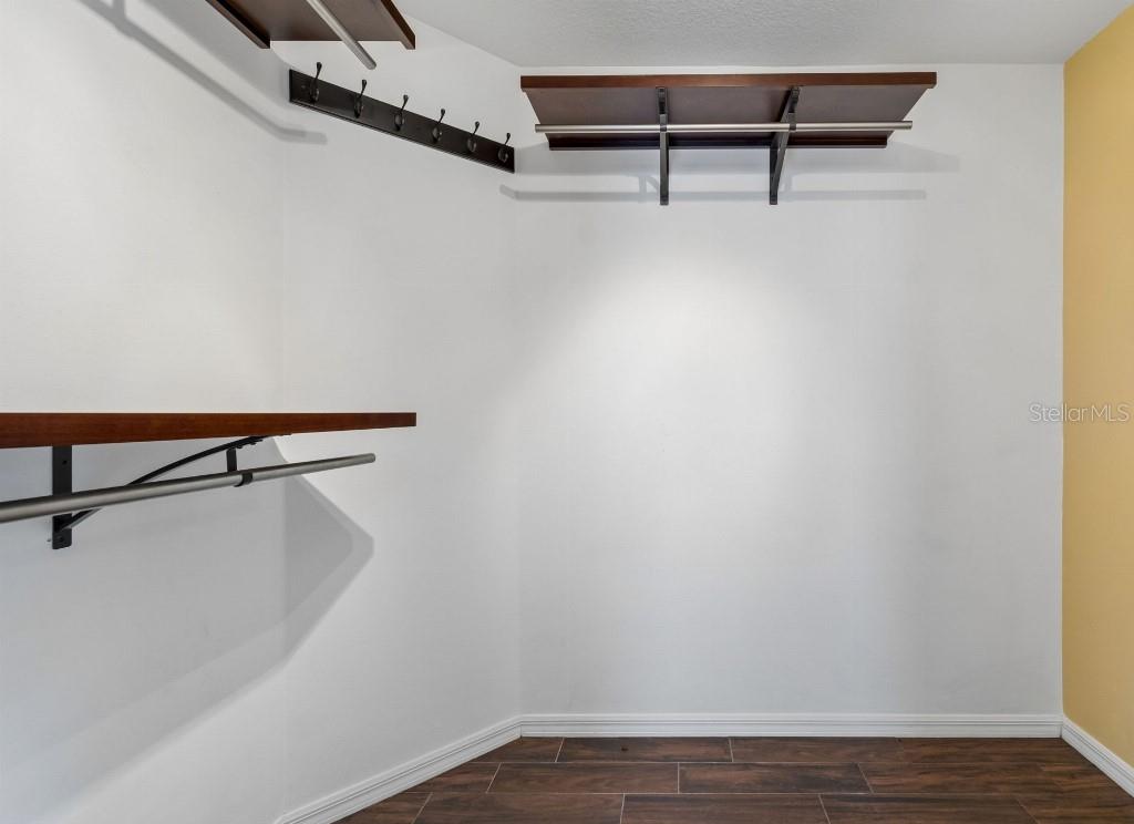 12215 ADVENTURE DR, RIVERVIEW, FL, 33579