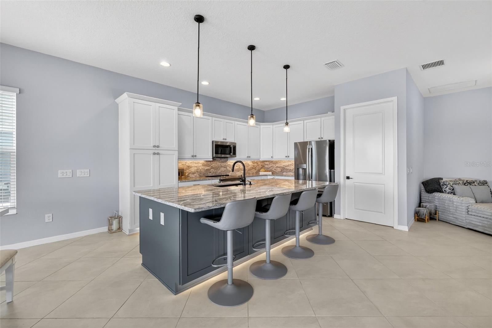 1695 MCMURTRIE LOOP, THE VILLAGES, FL, 34762