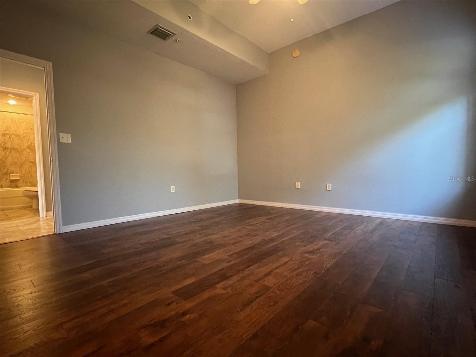 642 WELLS CT #201, CLEARWATER, FL, 33756