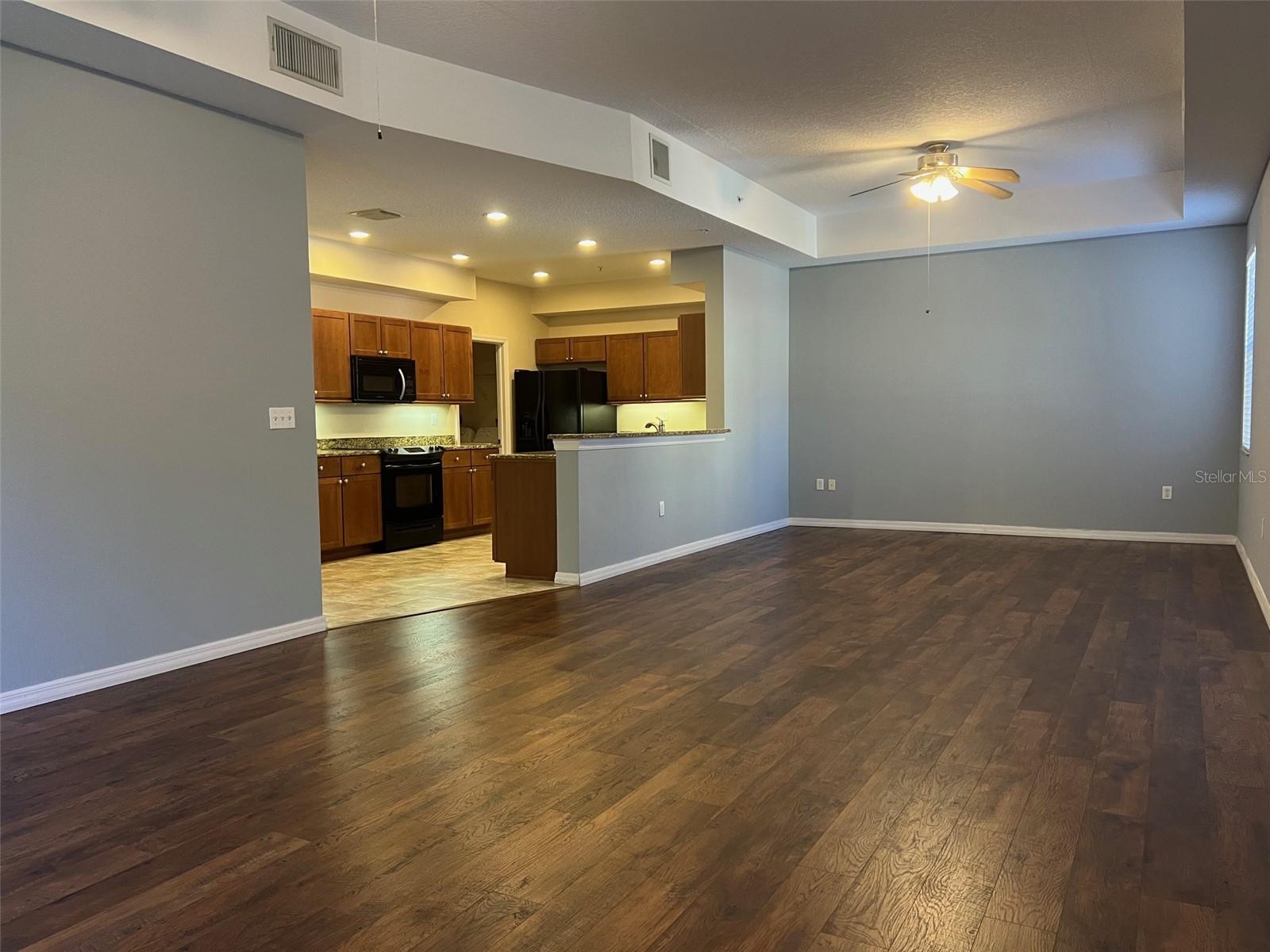 642 WELLS CT #201, CLEARWATER, FL, 33756