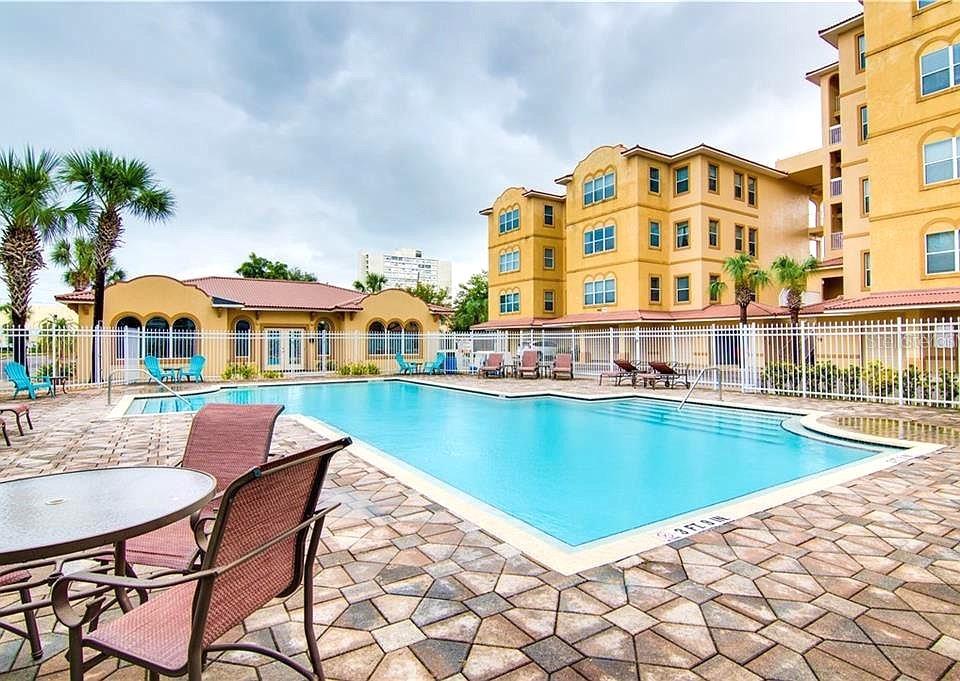 642 WELLS CT #201, CLEARWATER, FL, 33756