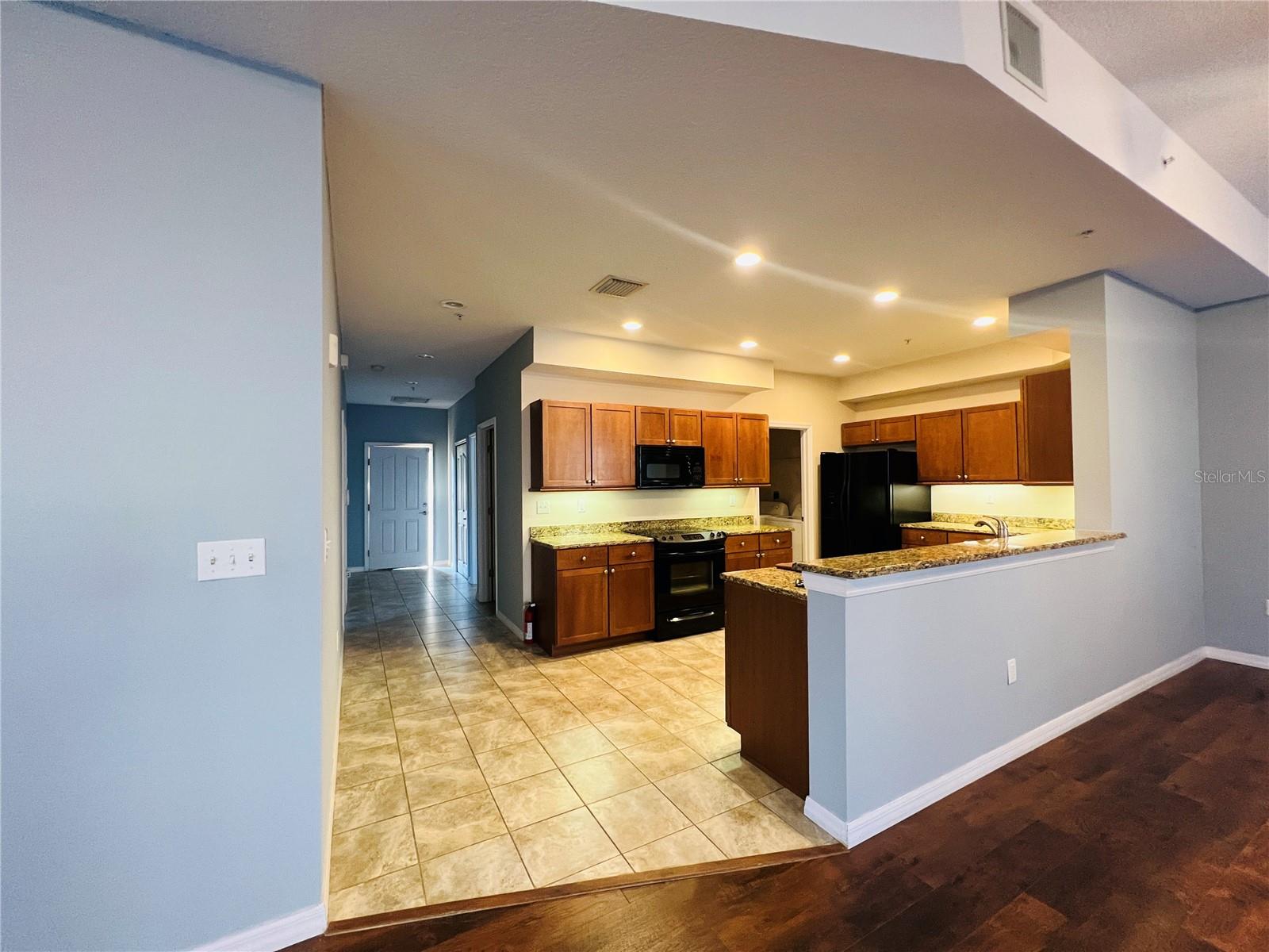 642 WELLS CT #201, CLEARWATER, FL, 33756