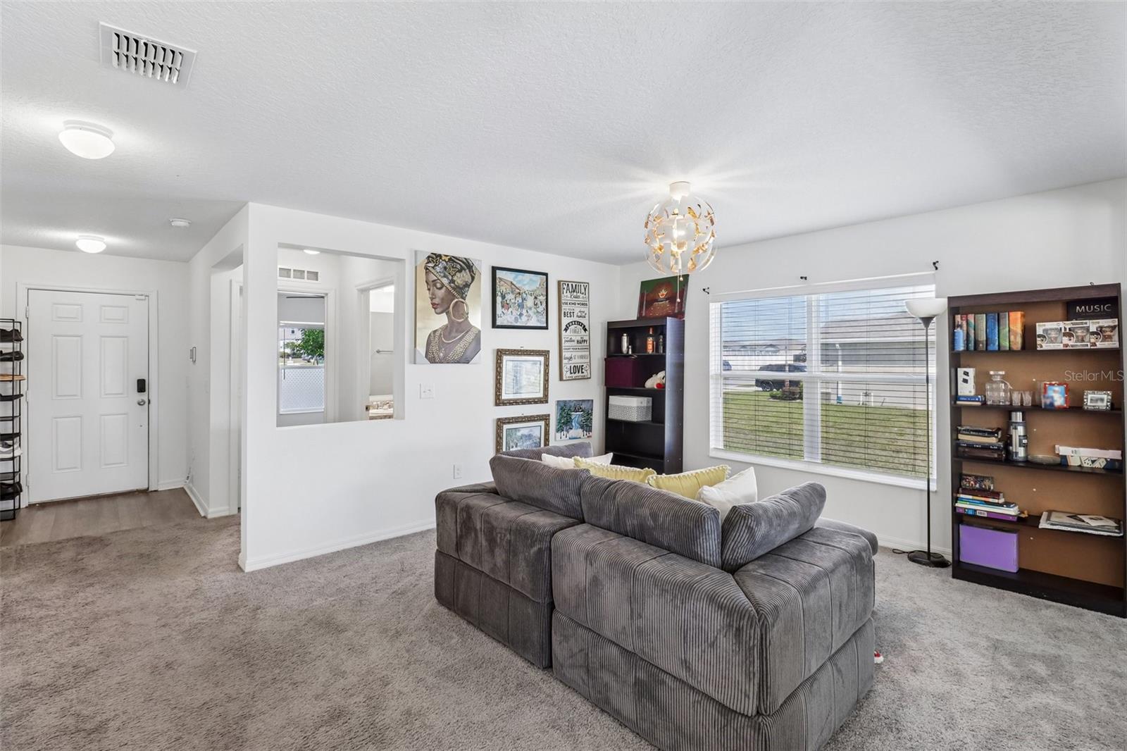 2082 FICUS ST, MASCOTTE, FL, 34753