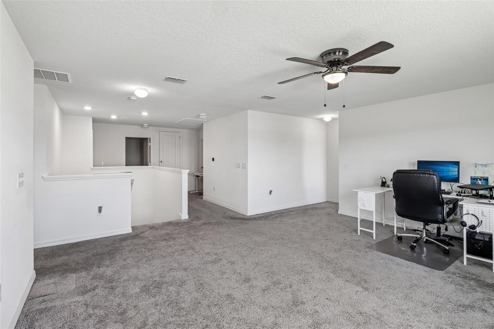 2082 FICUS ST, MASCOTTE, FL, 34753