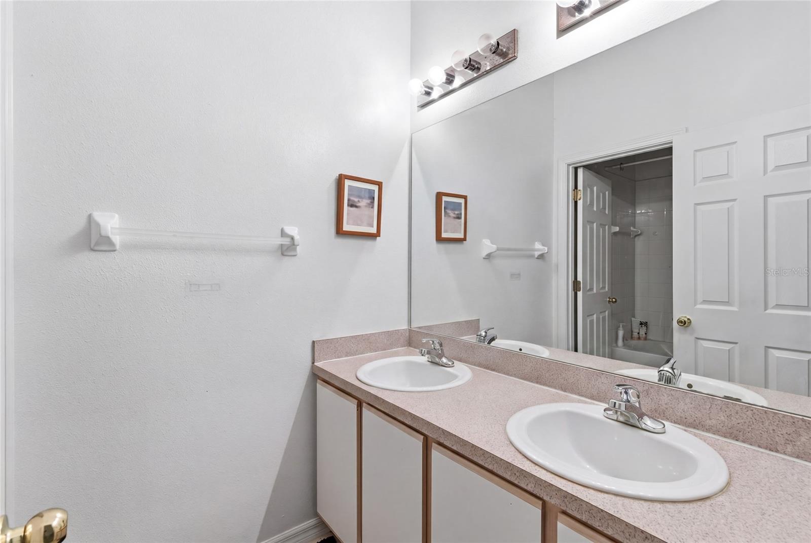 9603 CARLSDALE DR, RIVERVIEW, FL, 33578