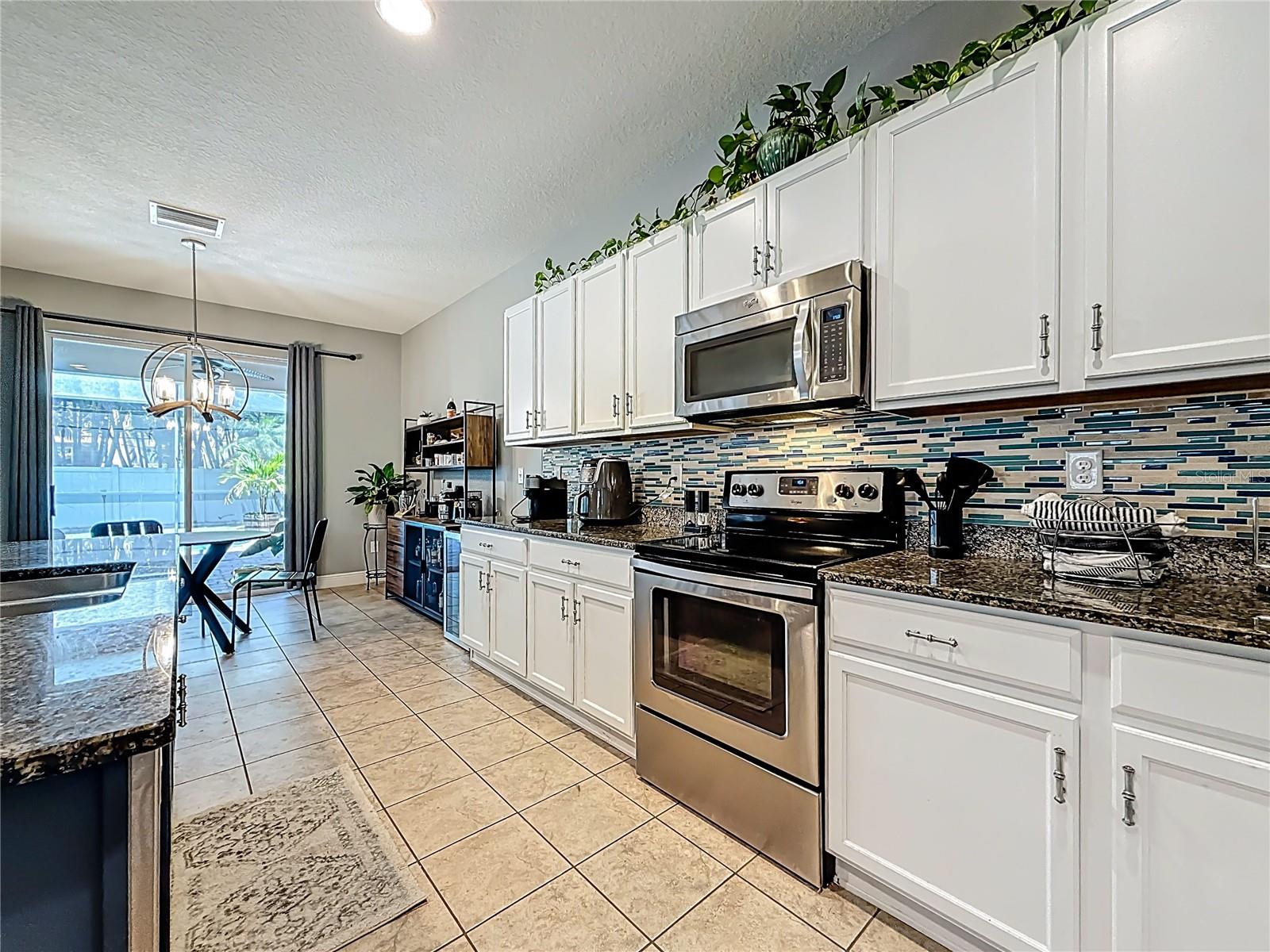 10193 GRAND OAK CIR, MADEIRA BEACH, FL, 33708